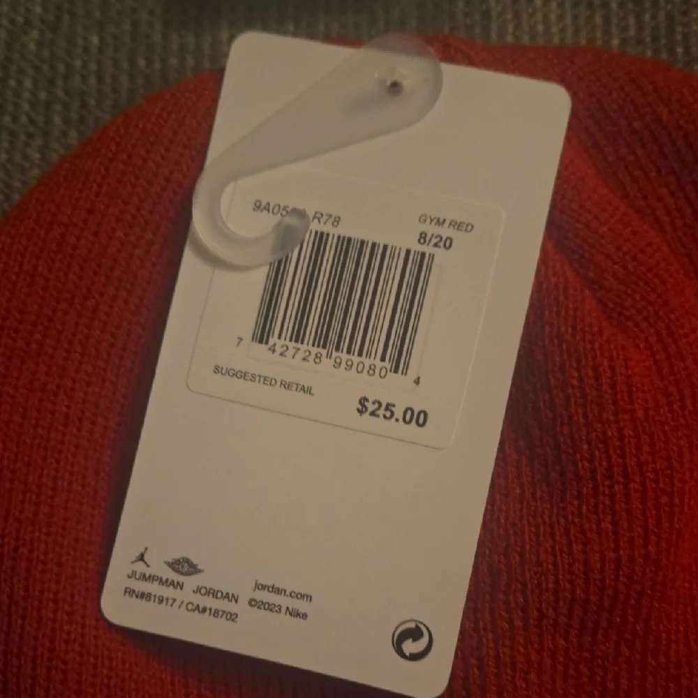 Jordan Winter Hat - Picture 2 of 5